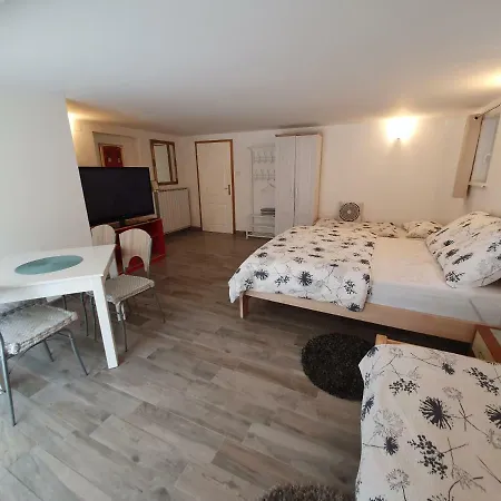 Rooms Jurca Postojna Exterior photo