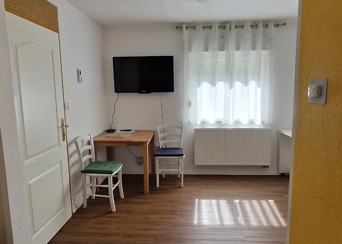 Rooms Jurca